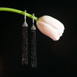 Серьги-кисти из шпинели