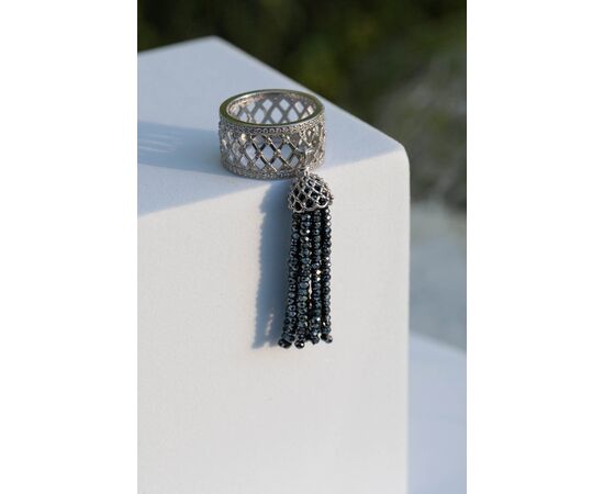 Кольцо с подвижной кистью из марказита