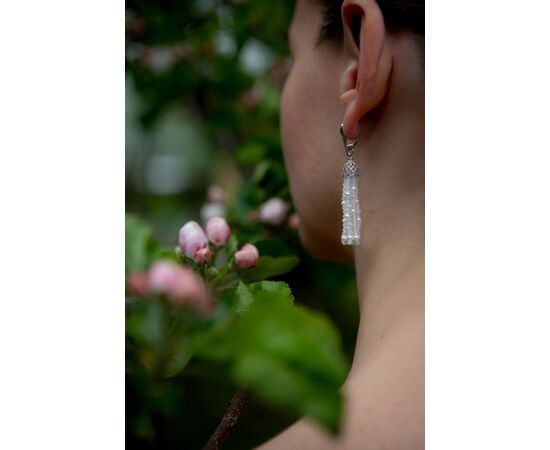 Серьги-кисти короткие с топазами и мелким жемчугом