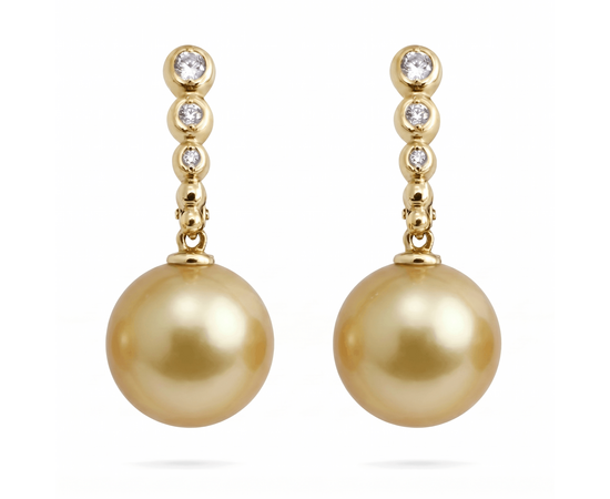 Серьги Бэлла в лимонном золоте с бриллиантами и морскими жемчужинами 14 мм